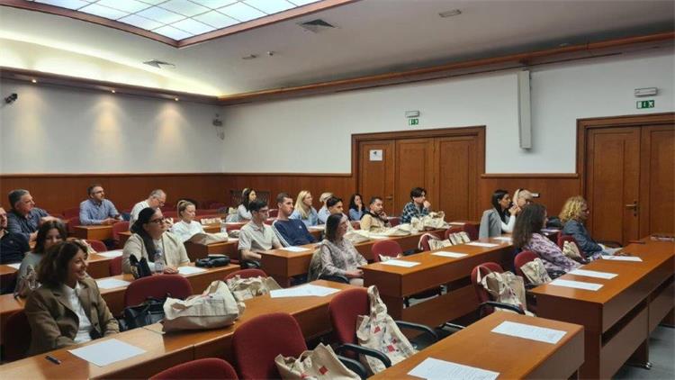 Slika /slike/Vijesti/2022/potrošači publika 2025.jpg